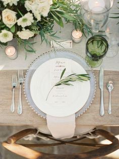 Décoration parfaite de salle de mariage 